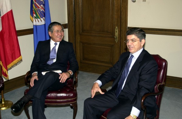 Alberto Fujimori i César Gaviria.