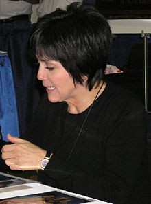 Joyce DeWitt