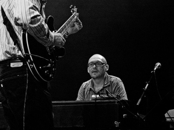 Bugge Wesseltoft (wraz z Hohnem Scofiedem) podczas Moers Festival 2006, Niemcy