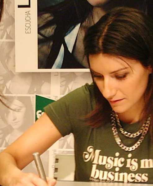 Laura Pausini, 2004