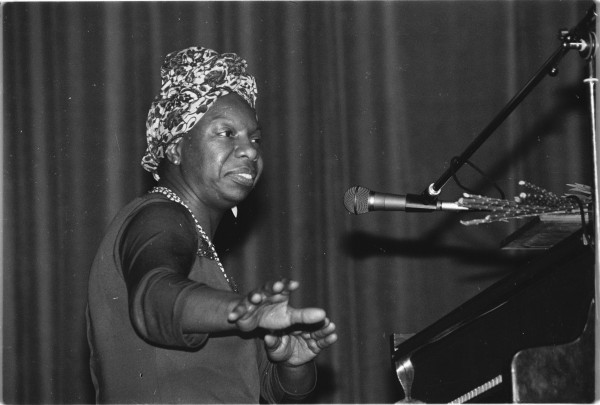 Nina Simone podczas koncertu