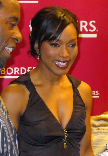 Angela Bassett