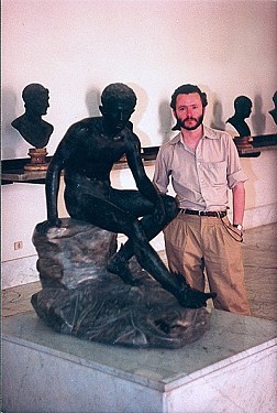 Jerzy Ciechanowicz w muzeum w Neapolu