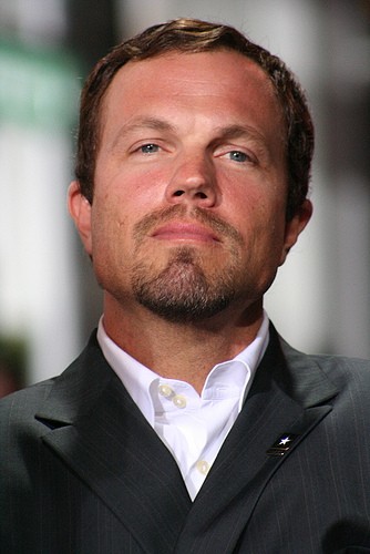 Adam Baldwin na premierze filmu Serenity