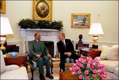 Anerood Jugnauth oraz prezydent USA George W. Bush.